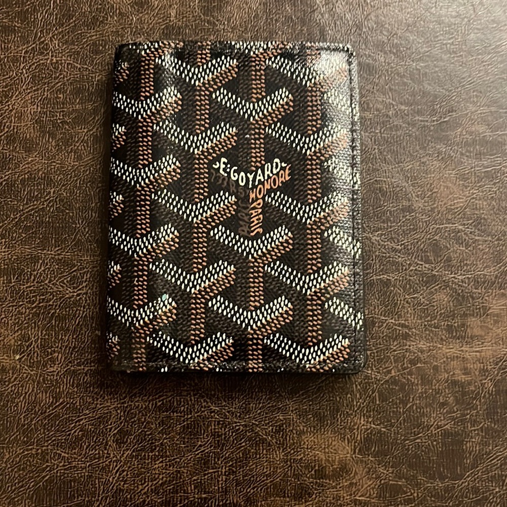 GoYard Vertical Bifold Wallet
